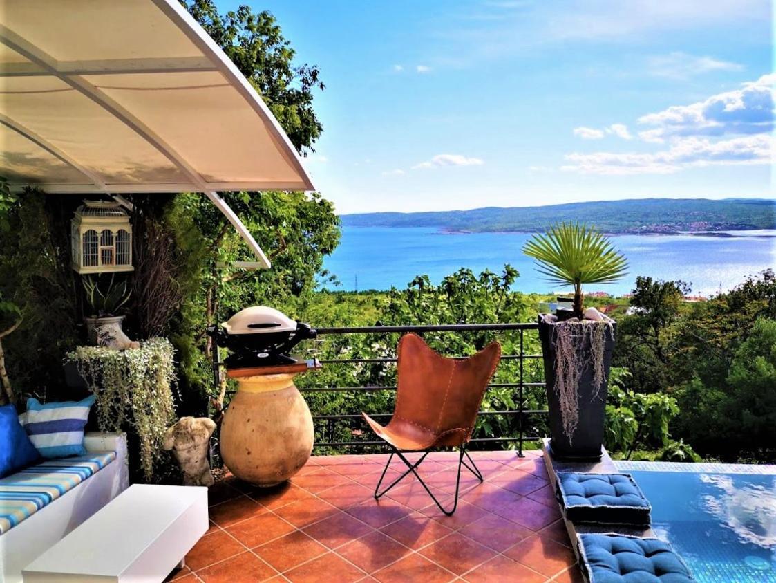 Art Gallery House With A Small Relaxing Pool Crikvenica Exterior foto